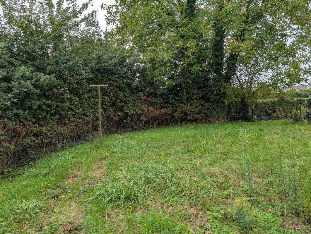 Maison à AINAY-LE-CHATEAU