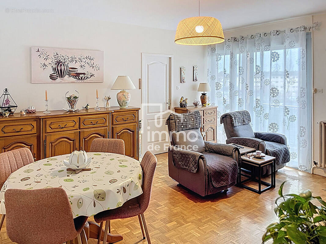 Appartement à BOURG-EN-BRESSE