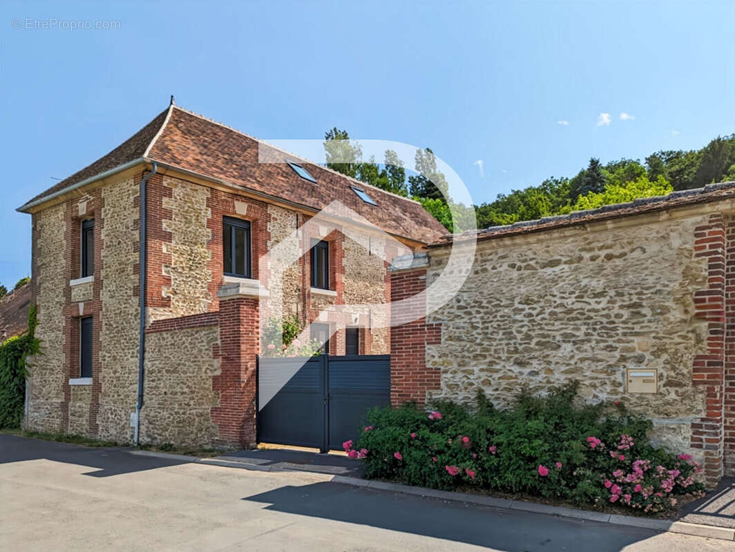 Maison à BEAUVAIS