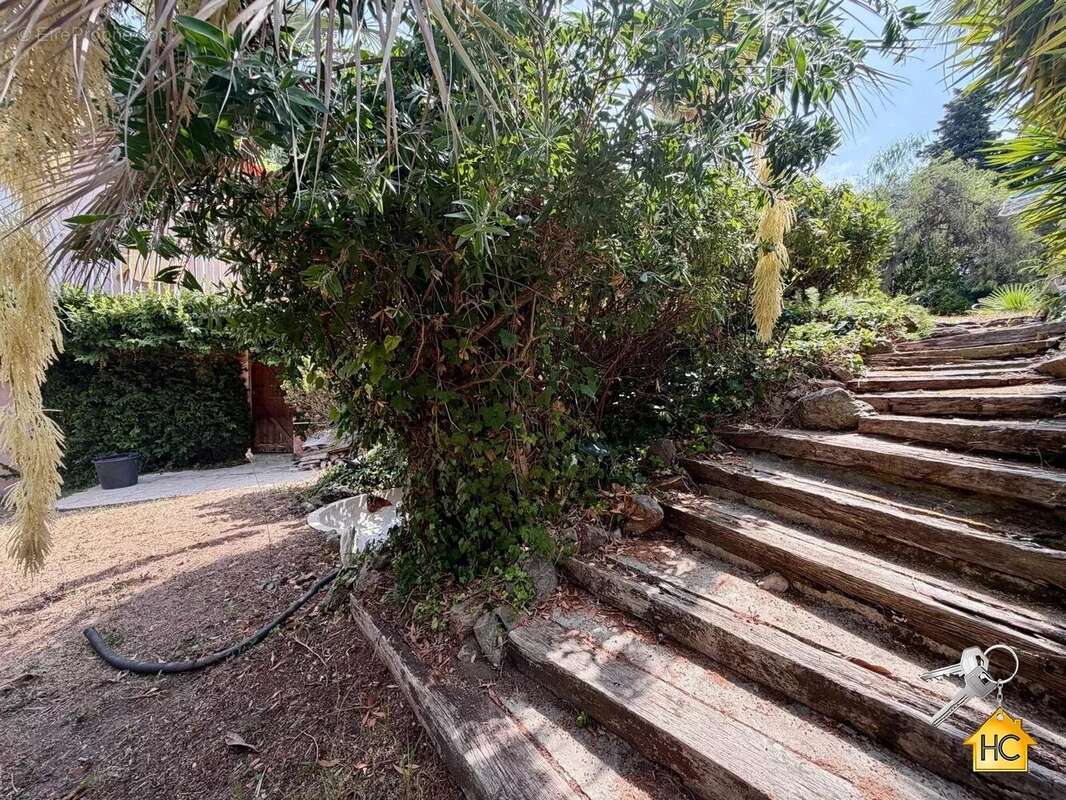 Villa La Croix des Gardes EXCLUSIVITE - photo 22