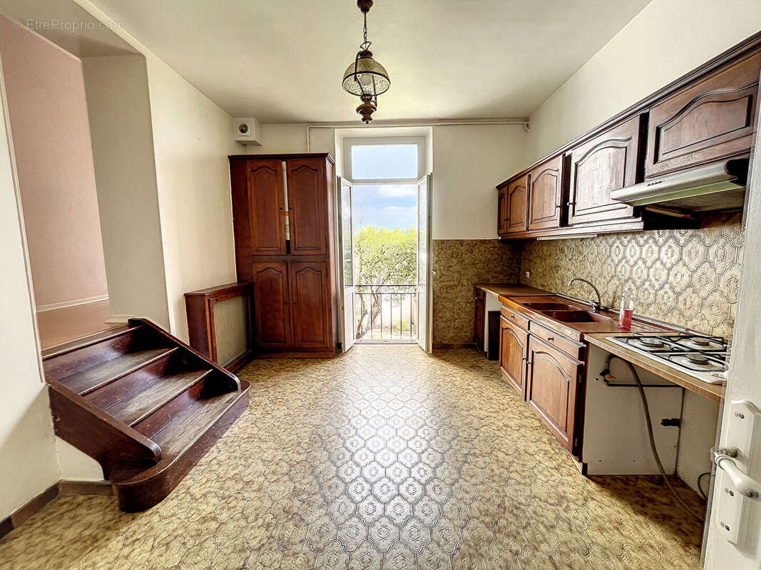 Appartement à VALLAURIS