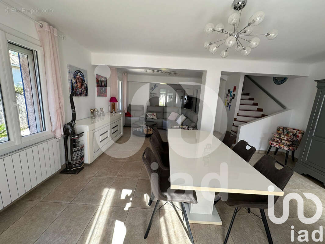 Photo 6 - Maison à LE CANNET-DES-MAURES