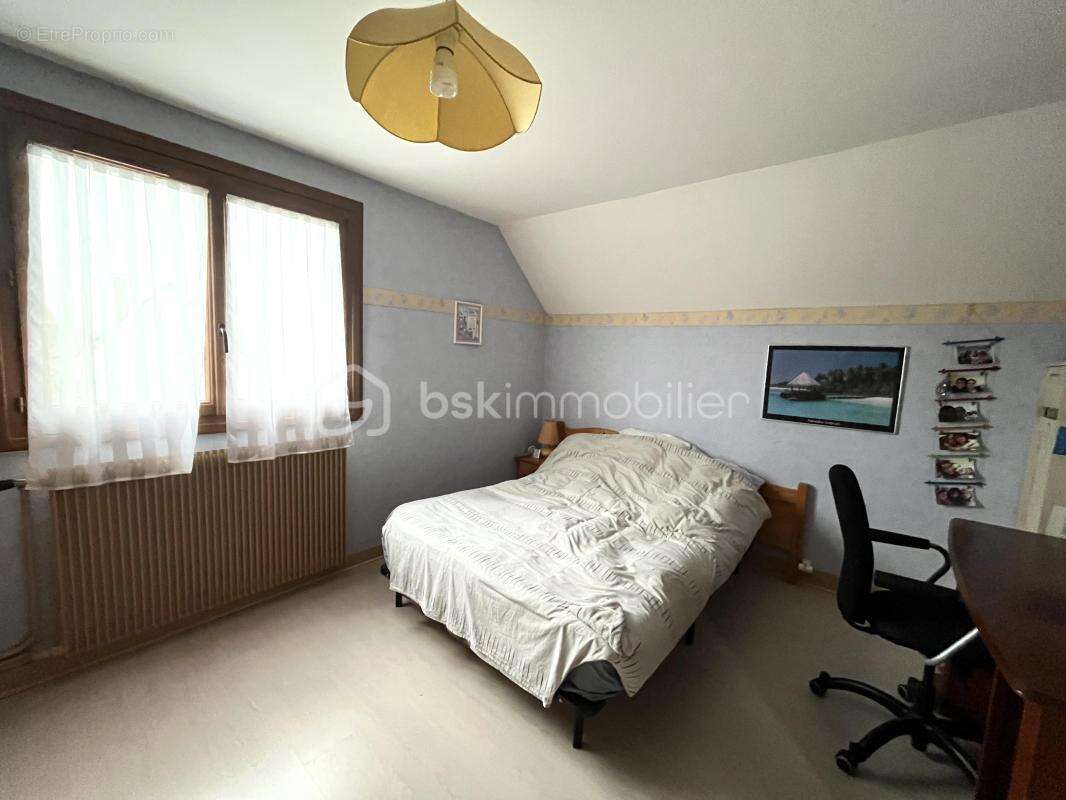 Maison à LA SAUSSAYE