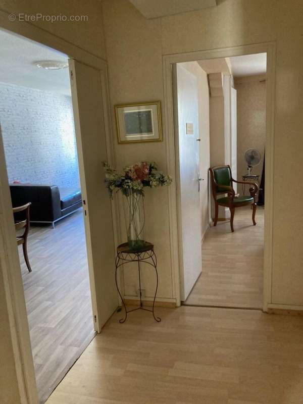 Photo 5 - Appartement à LONS-LE-SAUNIER