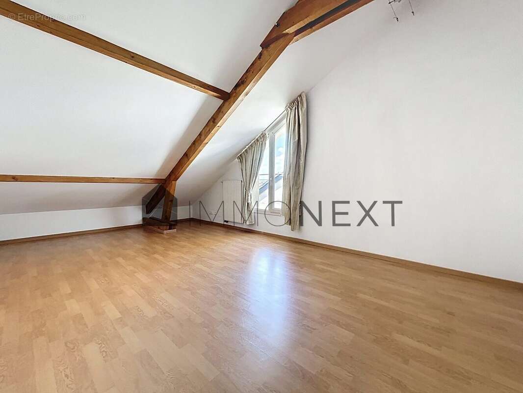 Appartement à MANOM