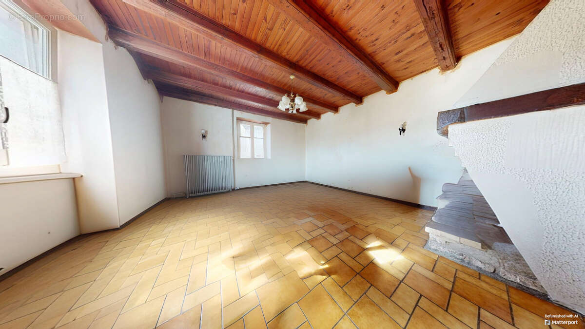 Maison à BELVERNE