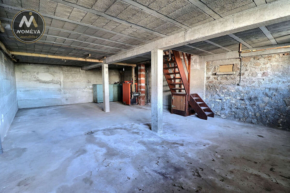 Maison à MONTFAUCON-EN-VELAY