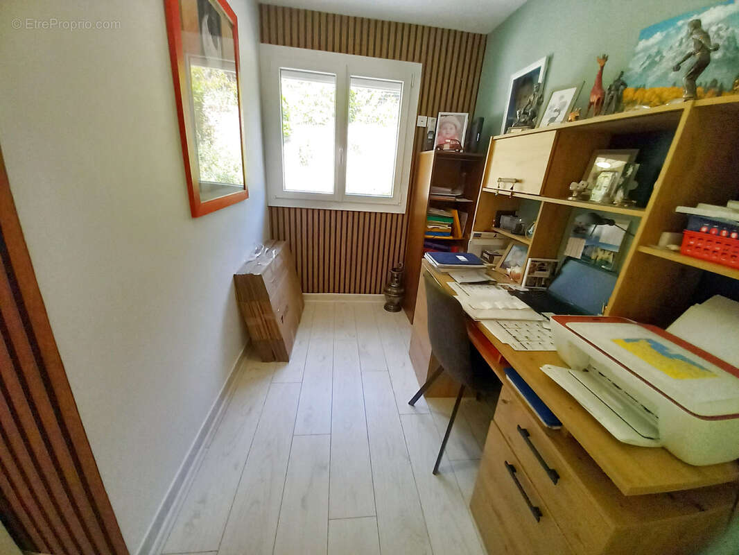 Maison de Standing en parfait état avec piscine. - photo 39