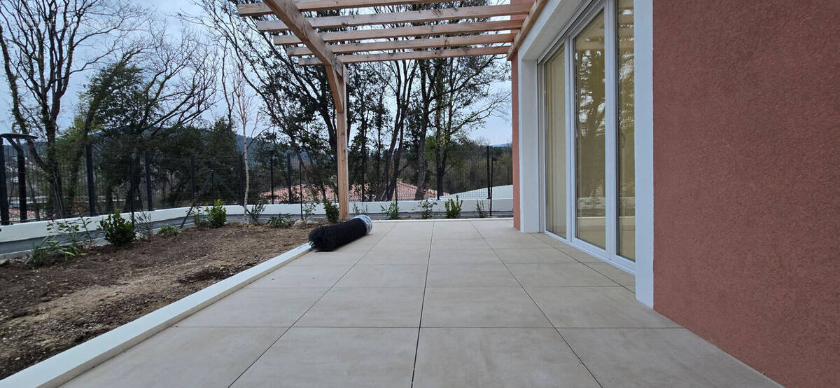 Maison à AURIBEAU-SUR-SIAGNE