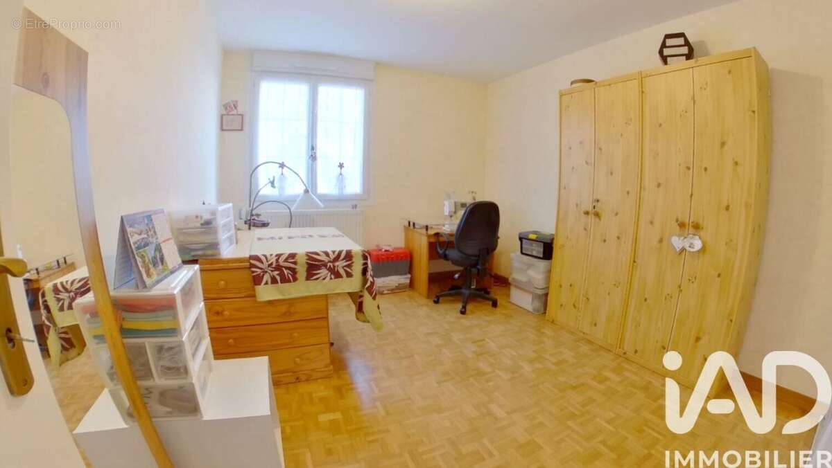 Photo 9 - Maison à LOUVERNE
