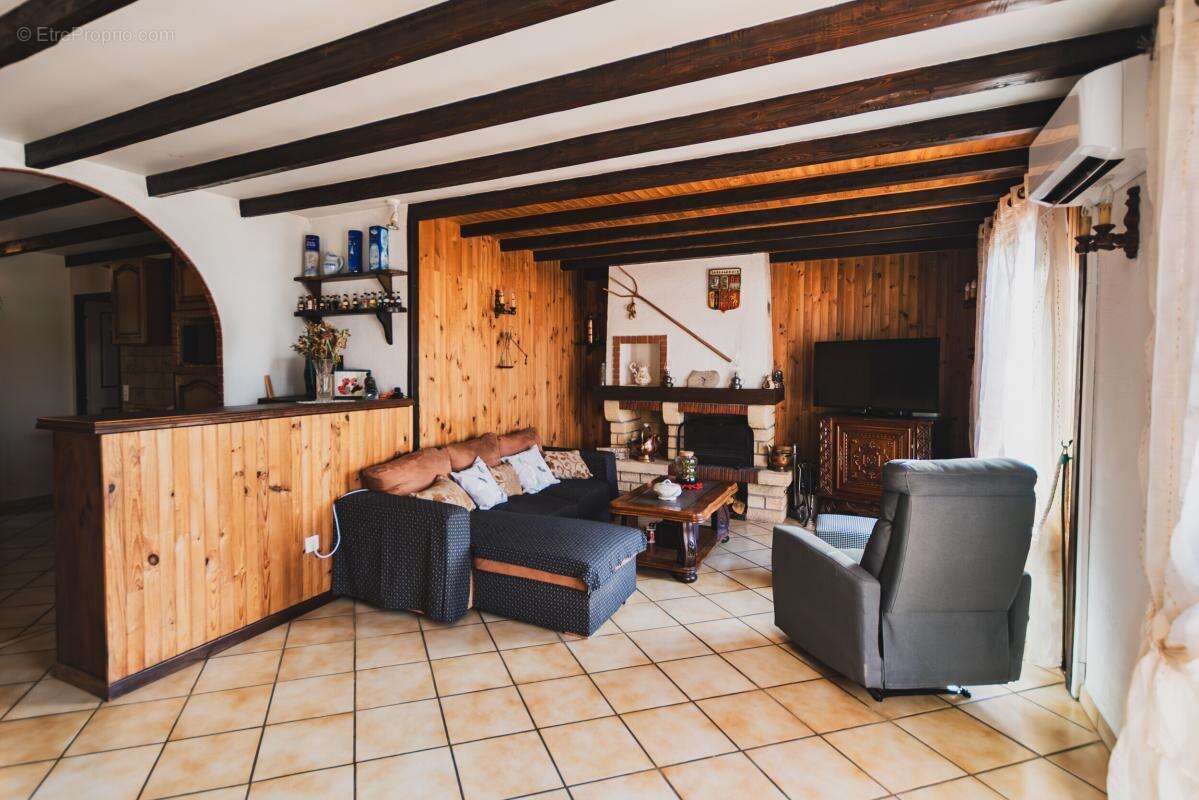 Maison à VILLENOUVELLE