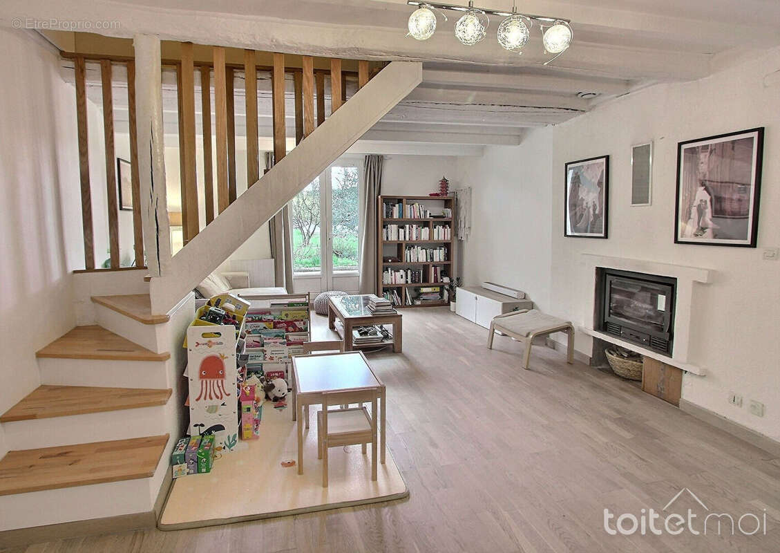 Maison à SENLISSE