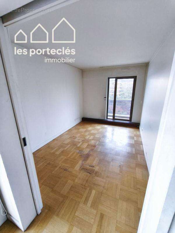 Appartement à LE CHESNAY