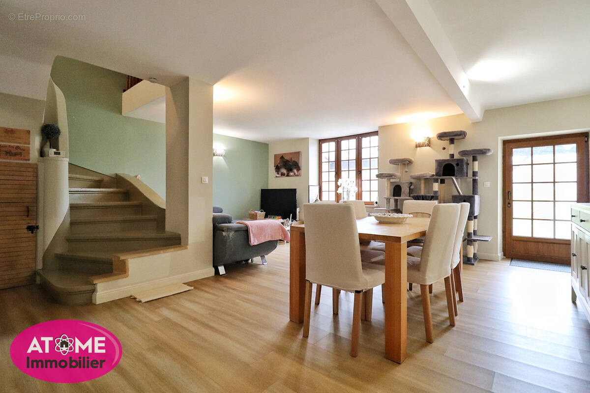 Maison à MOINEVILLE