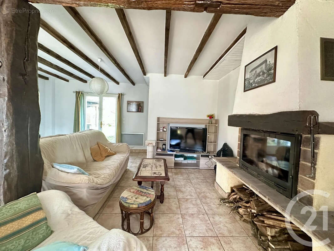 Maison 116 m² à Saint-Pellerin  - photo 5