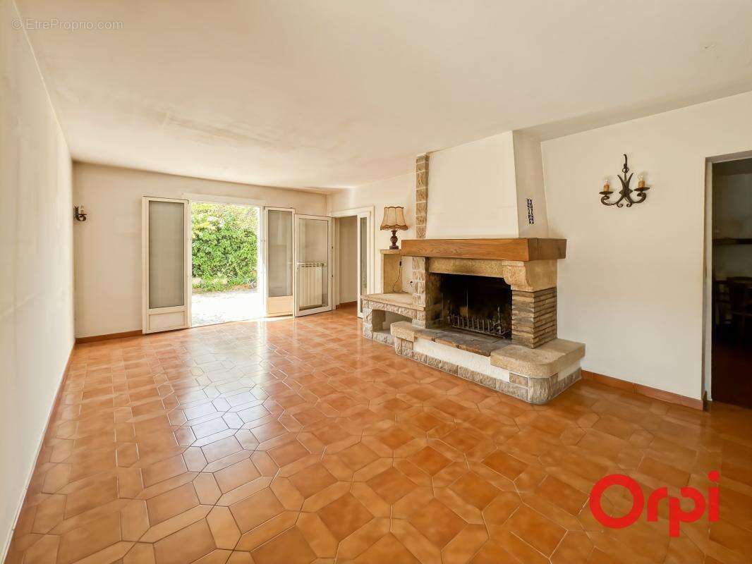 Exclusivité Saint Donat - Maison Individuelle - 120m² - 4 Chambres - Aix en Provence - photo 6