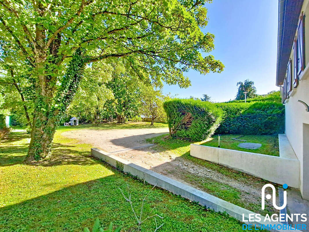 Maison à MEUNG-SUR-LOIRE