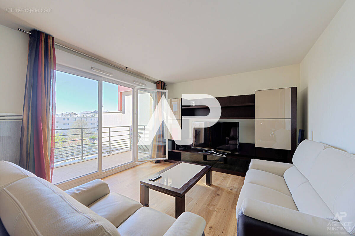 Appartement à RUEIL-MALMAISON