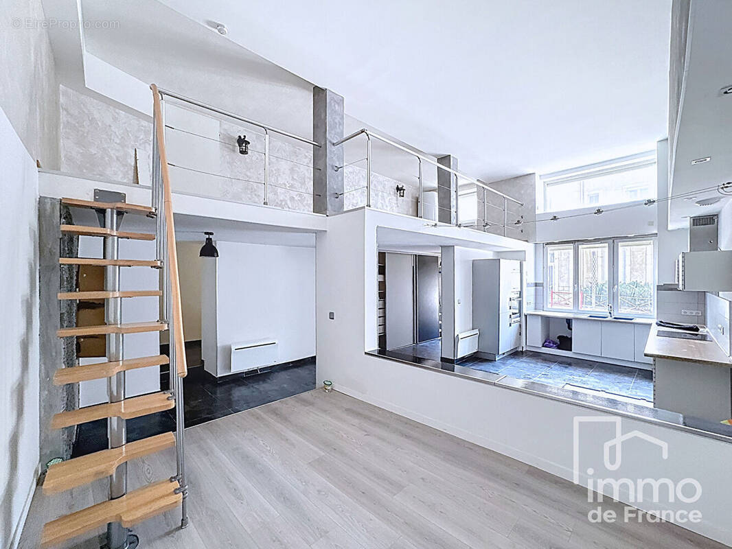 Appartement à BELLEGARDE-SUR-VALSERINE