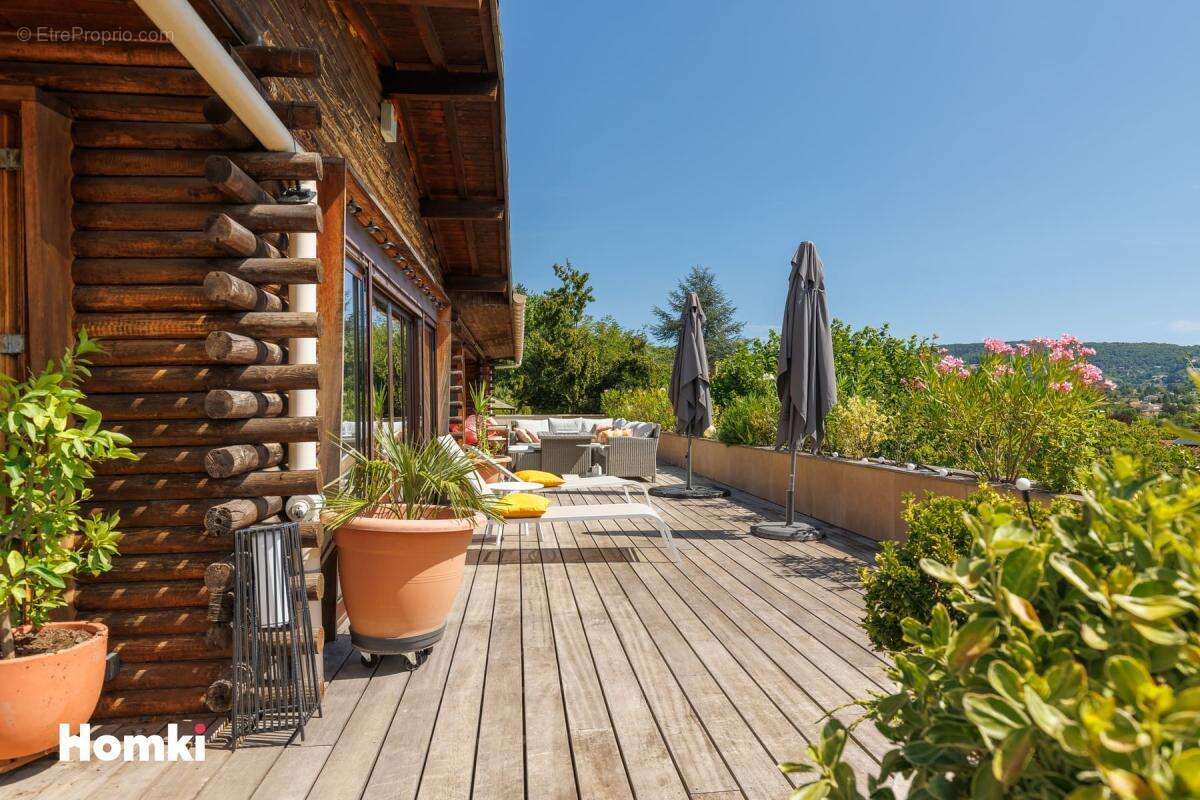 Maison/Villa T4 de 137 m² à Dardilly 69570 - photo 4