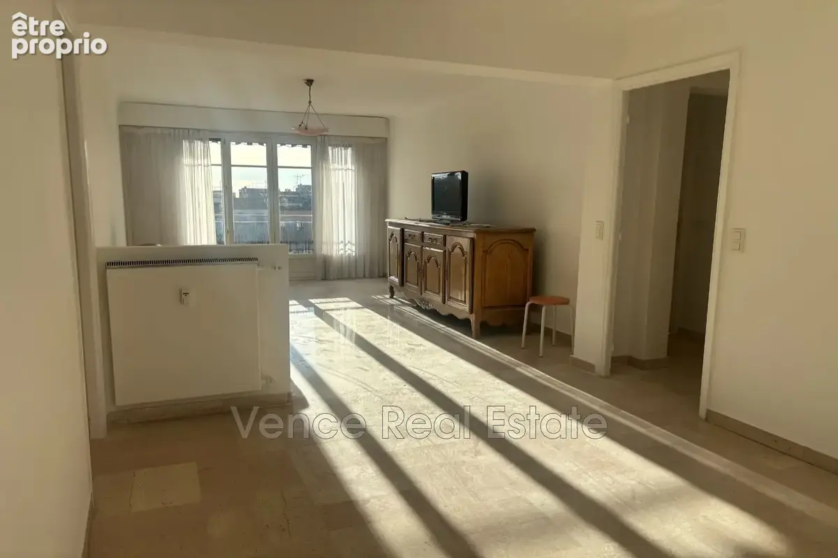 Appartement 4 pièces 90 m² à vendre à Vence (06140) - photo 3