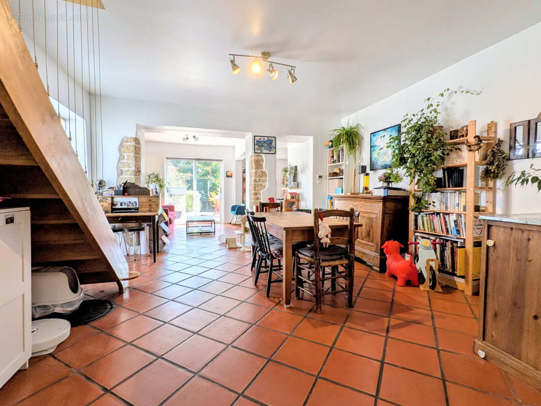 Maison à JARVILLE-LA-MALGRANGE