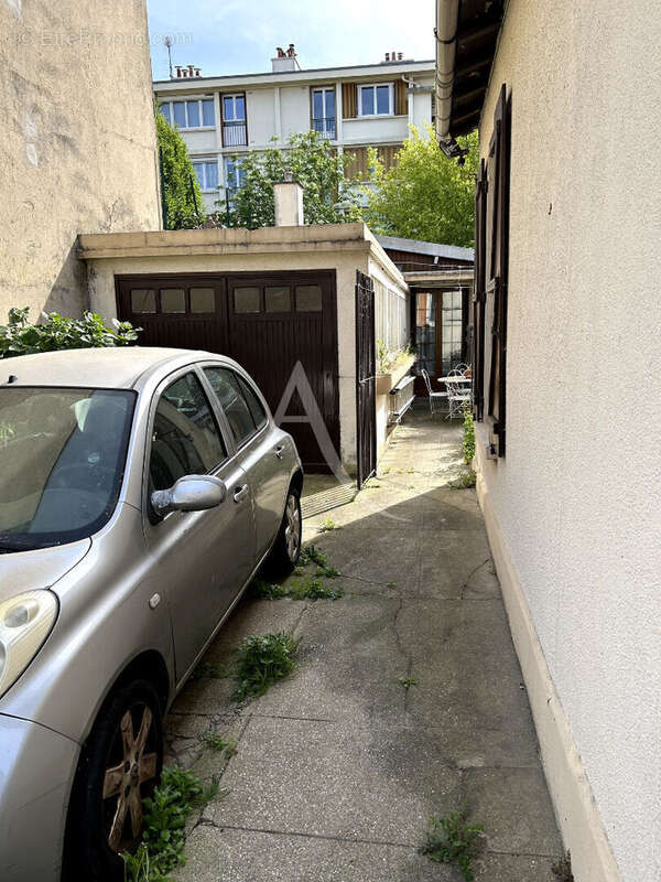 Maison à CHATILLON