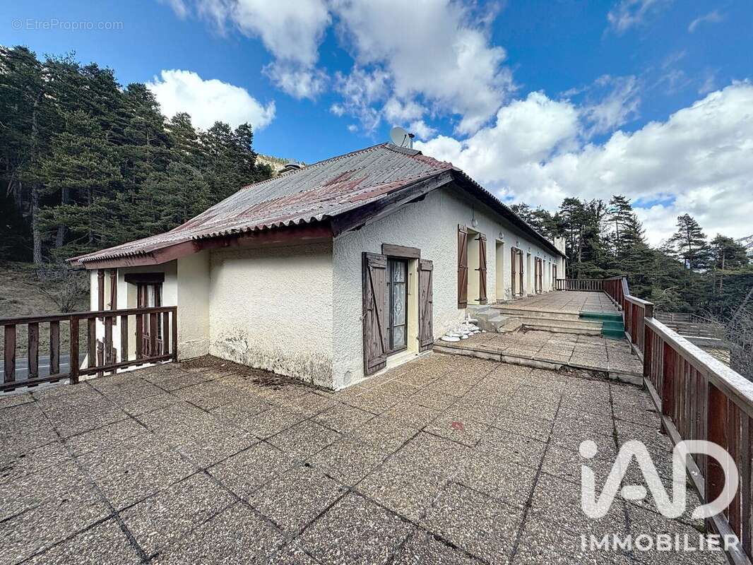 Commerce 1963 m² à Valdeblore  - photo 9
