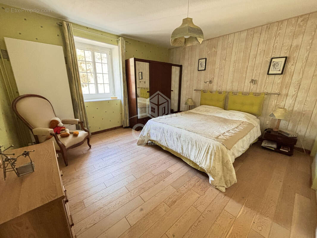 Maison à SAINT-EPAIN