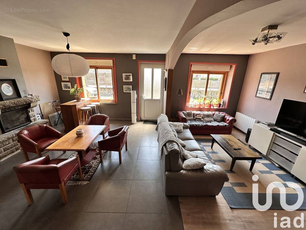 Photo 1 - Maison à AGON-COUTAINVILLE