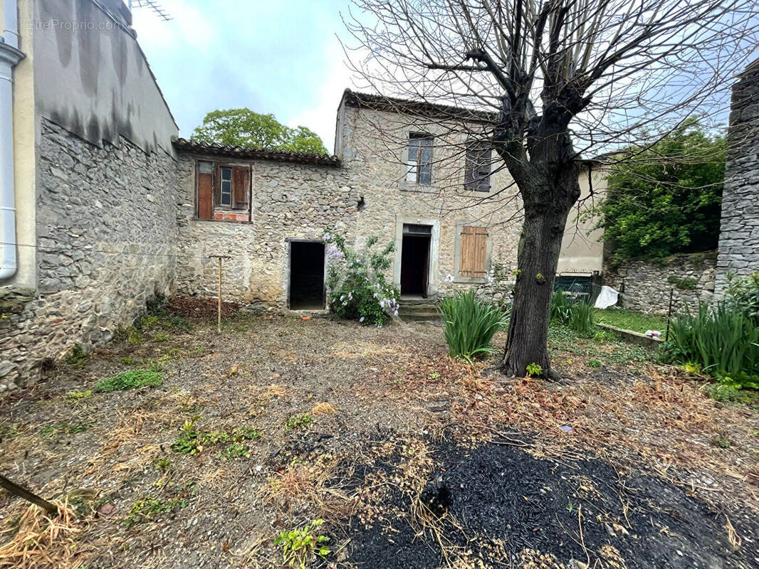 Maison à SAINT-POLYCARPE