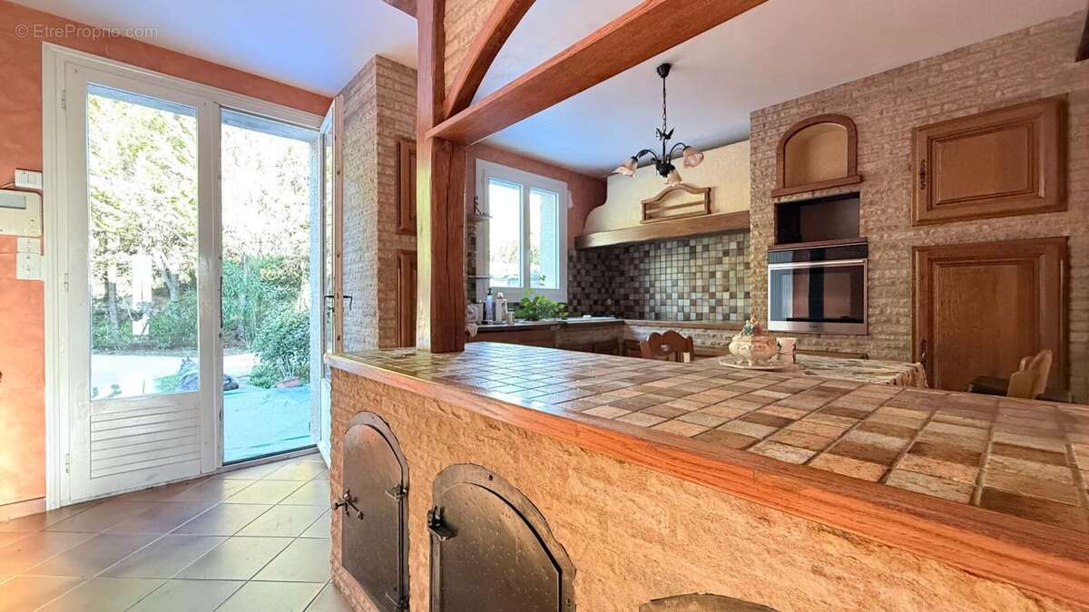 Maison à MONTVALEN