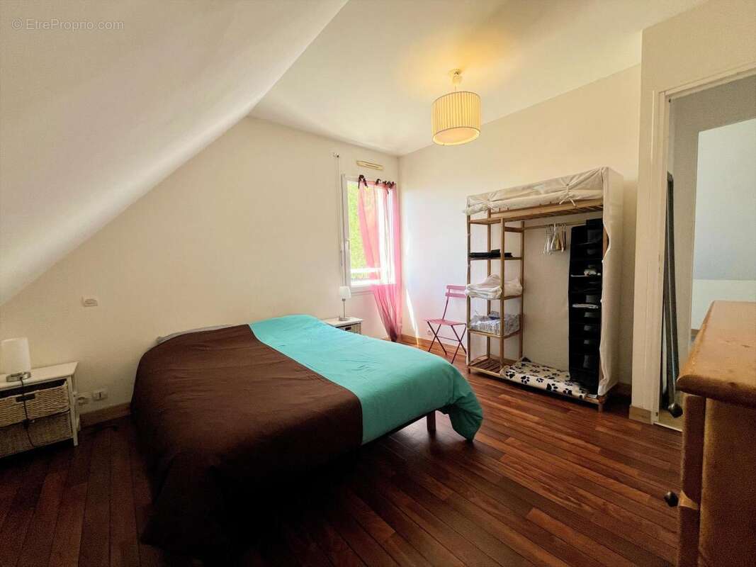 Maison 142 m² à Saint-Nazaire  - photo 5