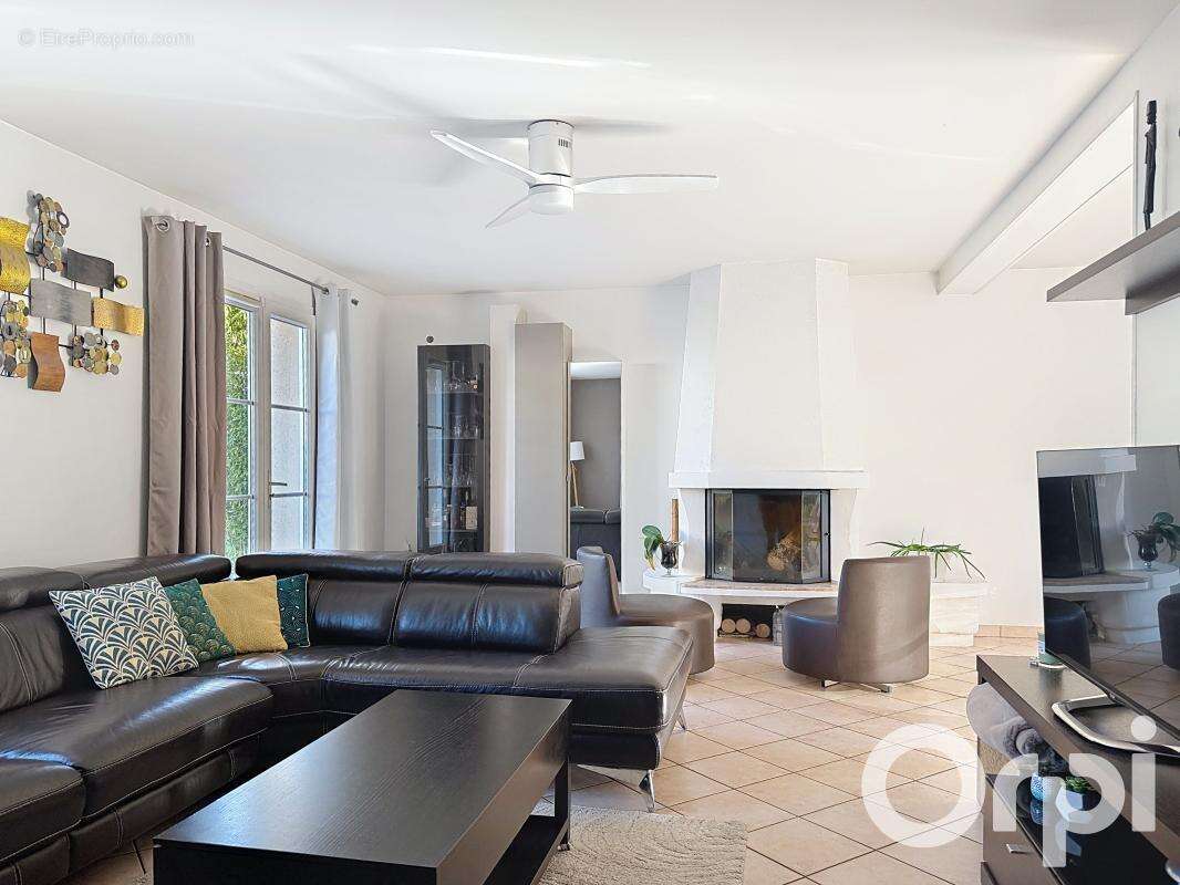 Maison à BALLAINVILLIERS