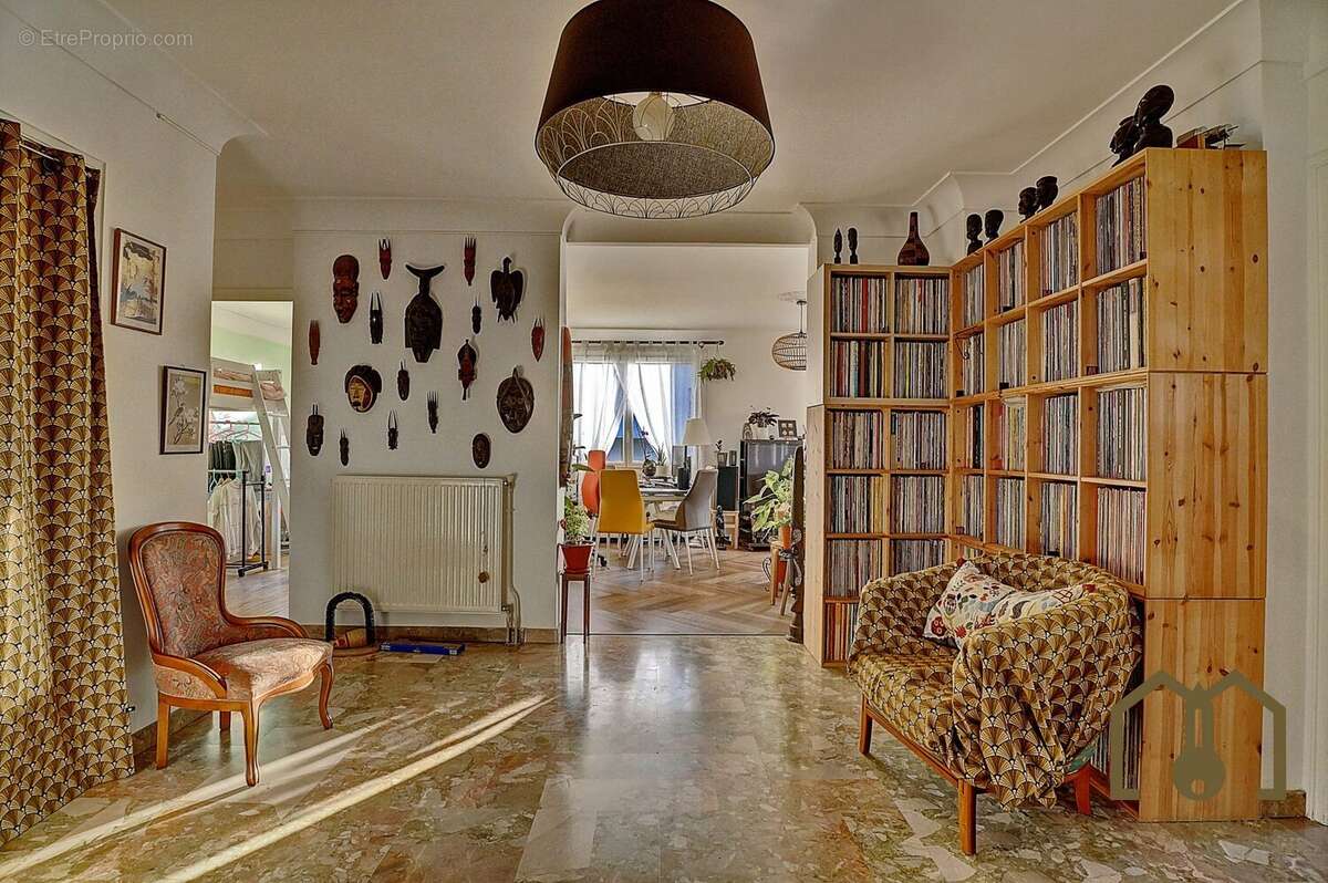 Appartement à VAULX-EN-VELIN