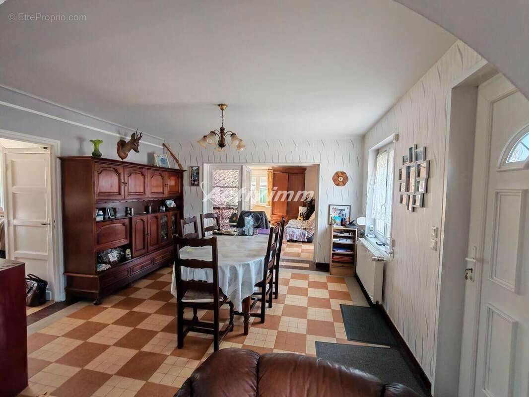 4301 11 - Maison à LE QUESNOY-EN-ARTOIS