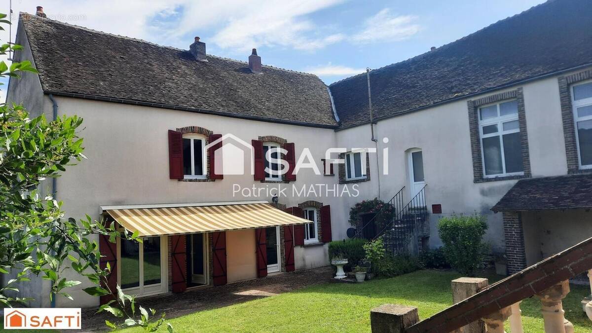 Photo 1 - Maison à SAINT-AUBIN-SUR-YONNE