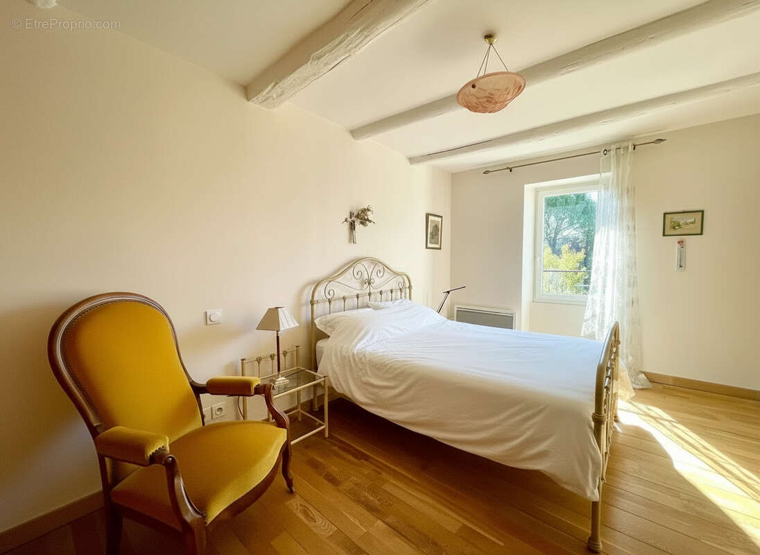 Maison à VAISON-LA-ROMAINE
