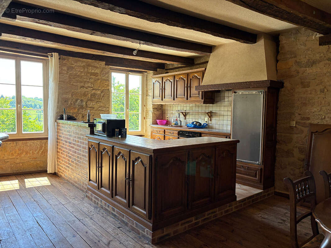Maison à AYEN