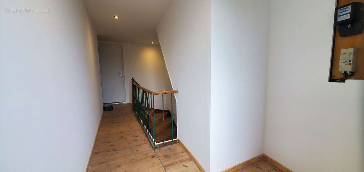 plateau à rénover 120 m² - photo 6