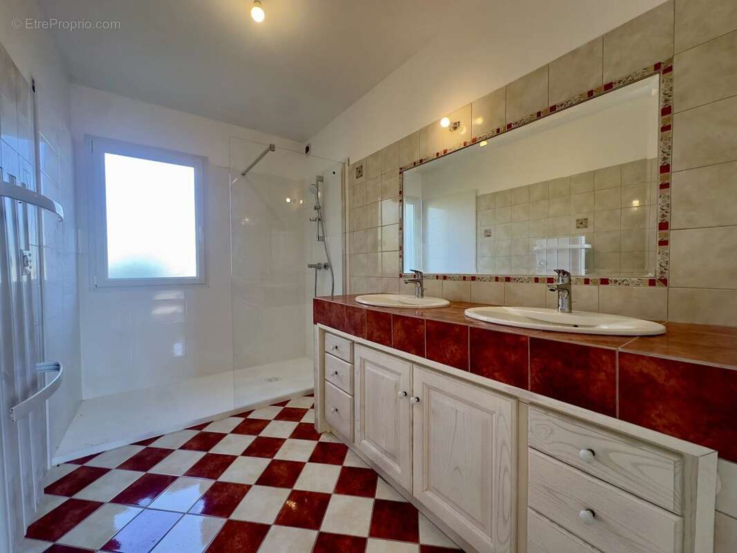 Maison T4 à Venerque avec grand garage de 85 m² - photo 5