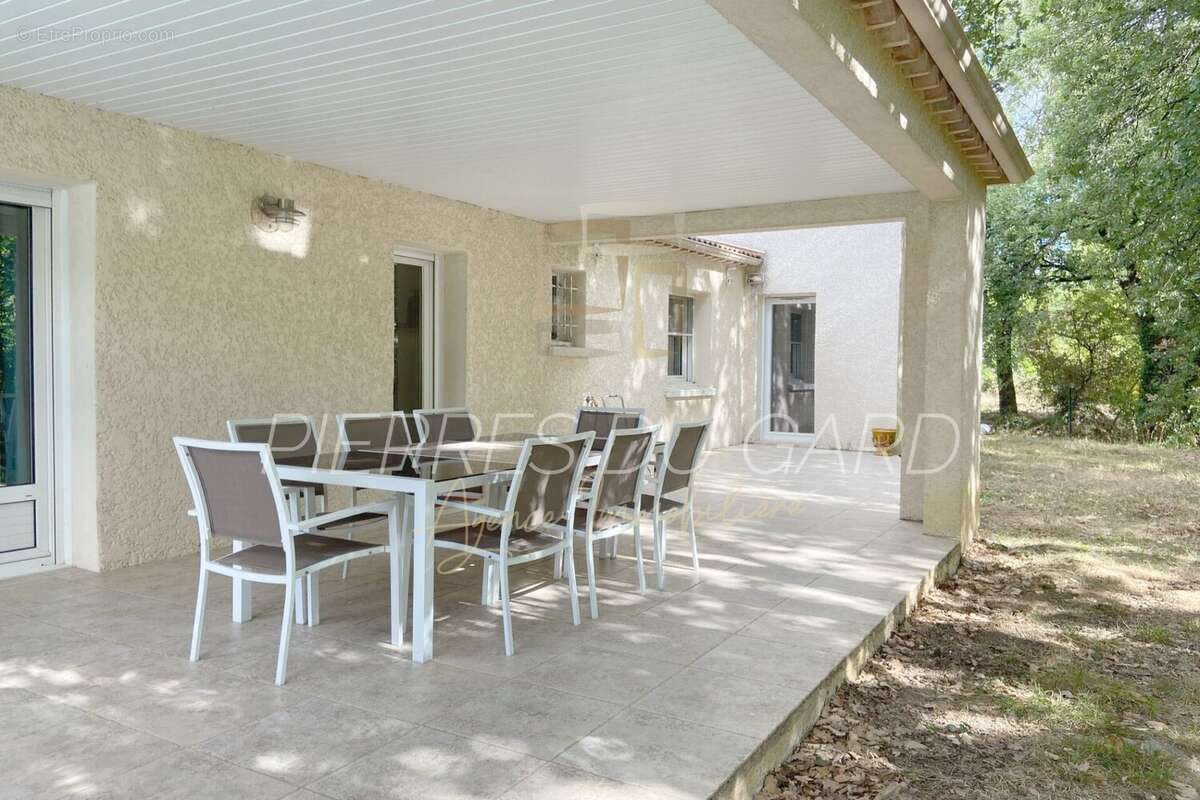 Maison à SAINT-MARTIN-DE-VALGALGUES