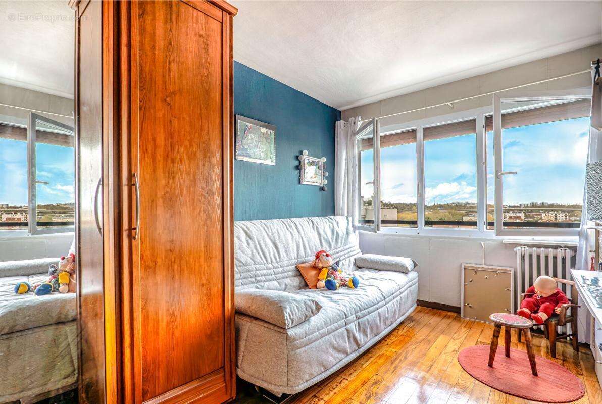 Appartement à MAISONS-ALFORT