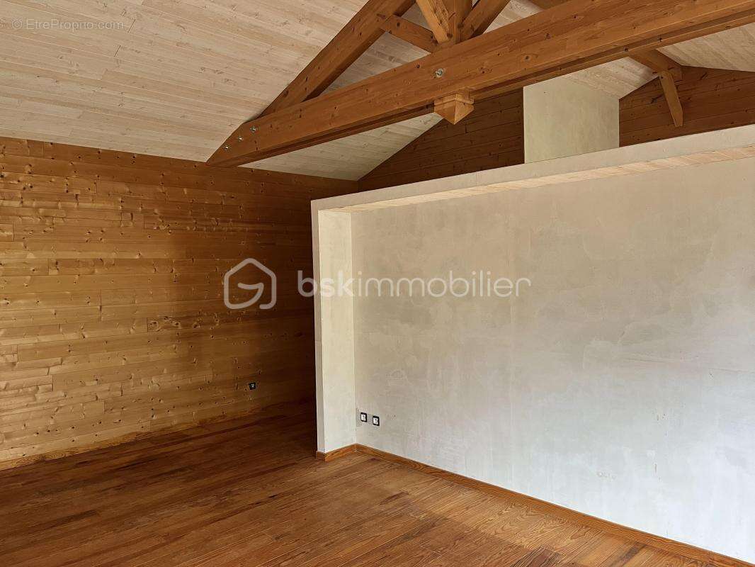 Maison à GRAYAN-ET-L'HOPITAL