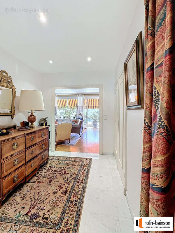 Appartement à LYON-6E