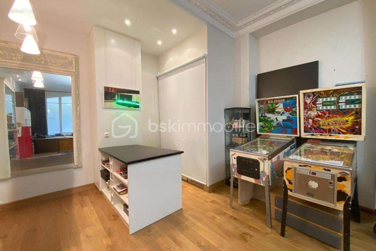 Appartement 2 pièces 55m² rénové sur cour - photo 3