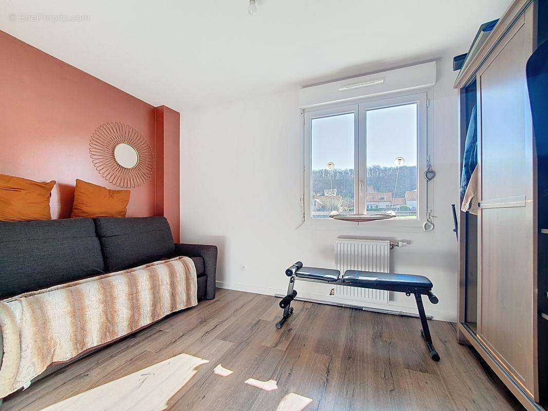 Maison à SEREZIN-DU-RHONE