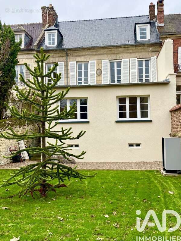 Photo 3 - Maison à COMPIEGNE