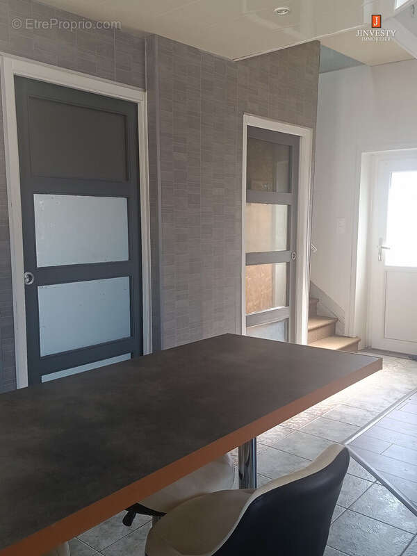 Maison 123 m² à Caudan  - photo 4