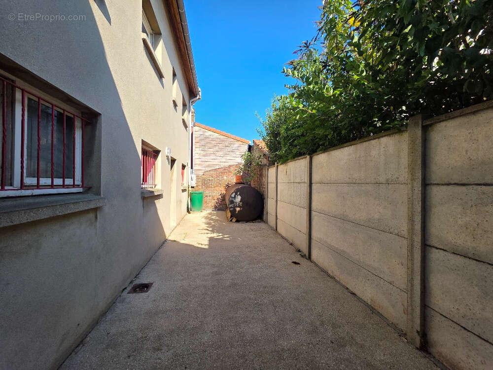 Maison à vendre - Le Havre -  Sanvic - 120 m² - 3 chambres - Garage - Vue dégagée - photo 4
